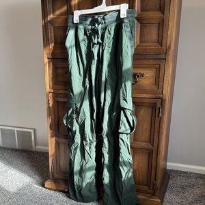 Lulu Dance Studio relaxed- fit MR Cargo Pant LGYG